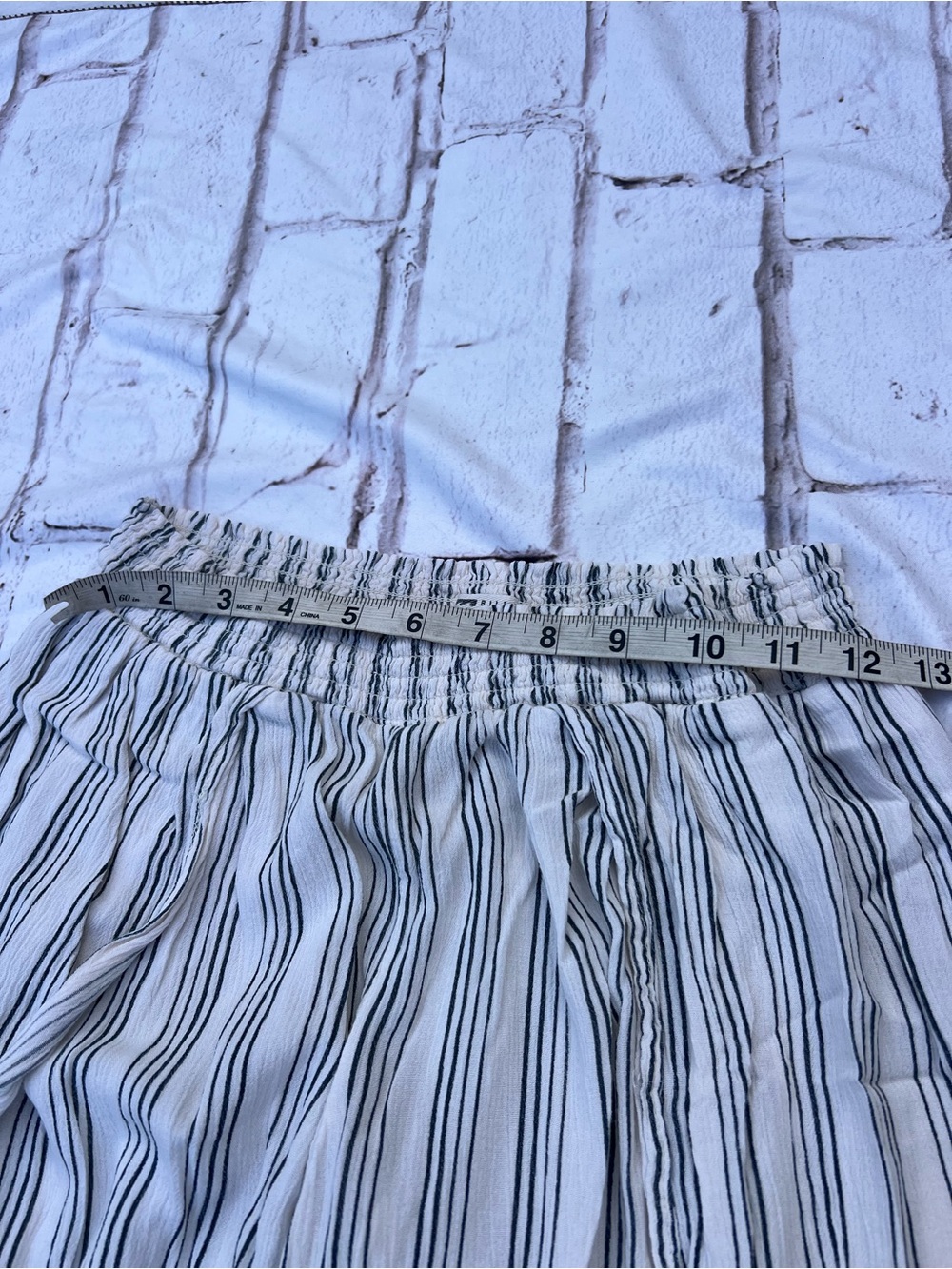 Billabong Gauzy Beach Pants size Medium - Picture 3 of 5